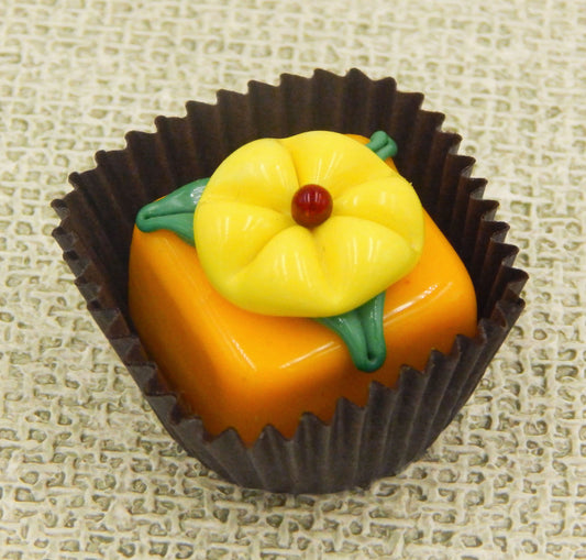 Mango Cube with Lemon Yellow Flower (15-024GLH)