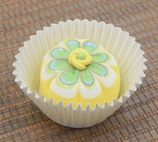 Lemon, White Chocolate & Mint Handmade Cosmos Treat (15-041LM)
