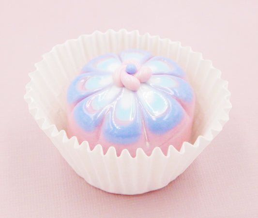 Strawberry, Berry Blue & White Chocolate Handmade Cosmos Treat (15-041SW)