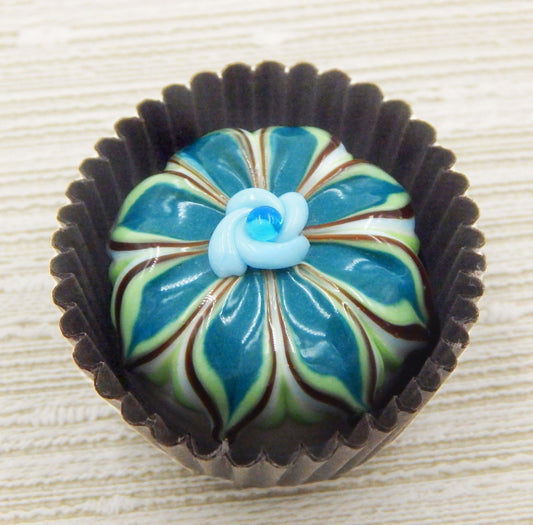 White Chocolate & Turquoise Handmade Aster Treat (15-051WQ)
