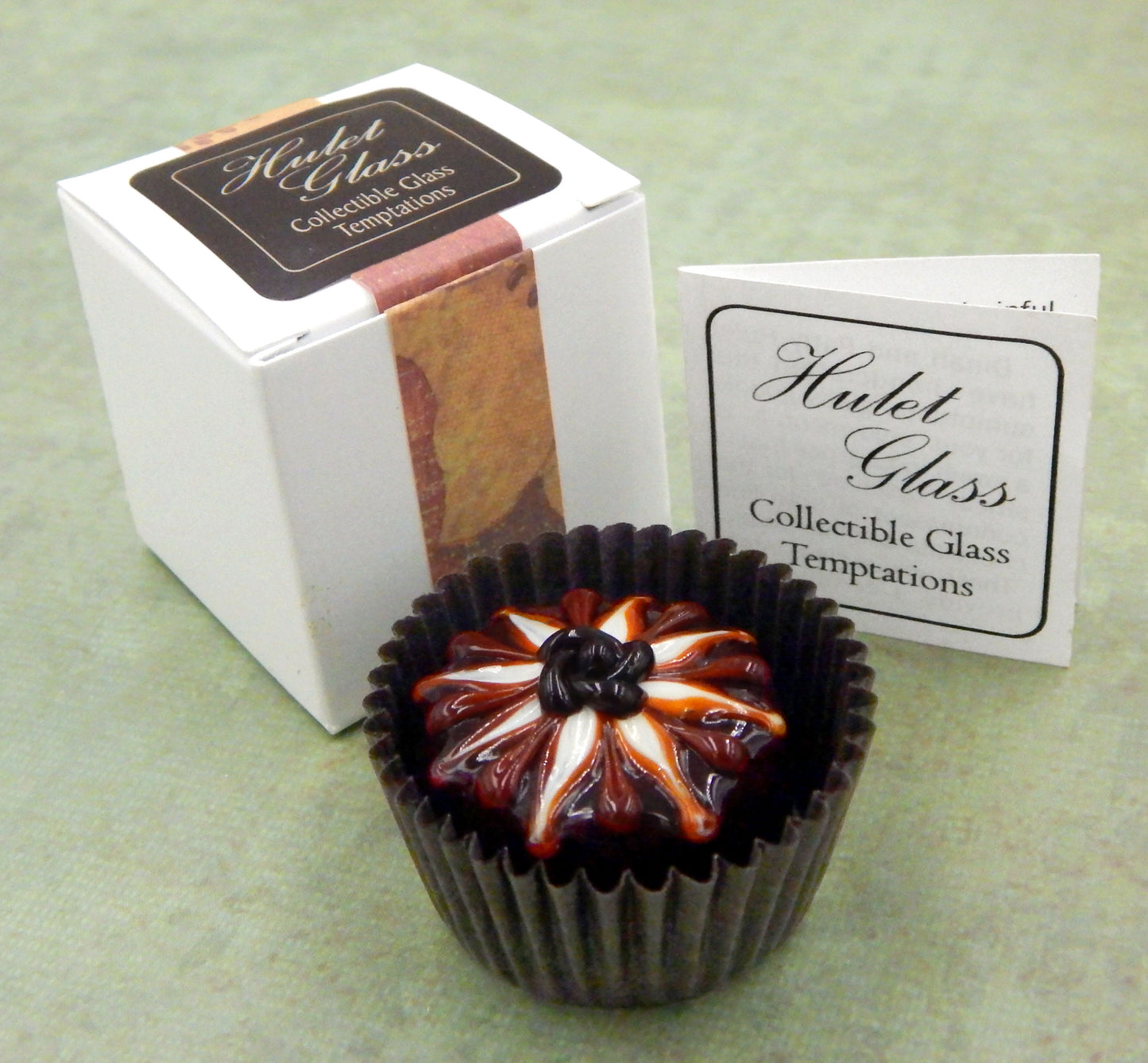 Chocolate Treat with Caramel & Vanilla Starflower (15-071CAV)