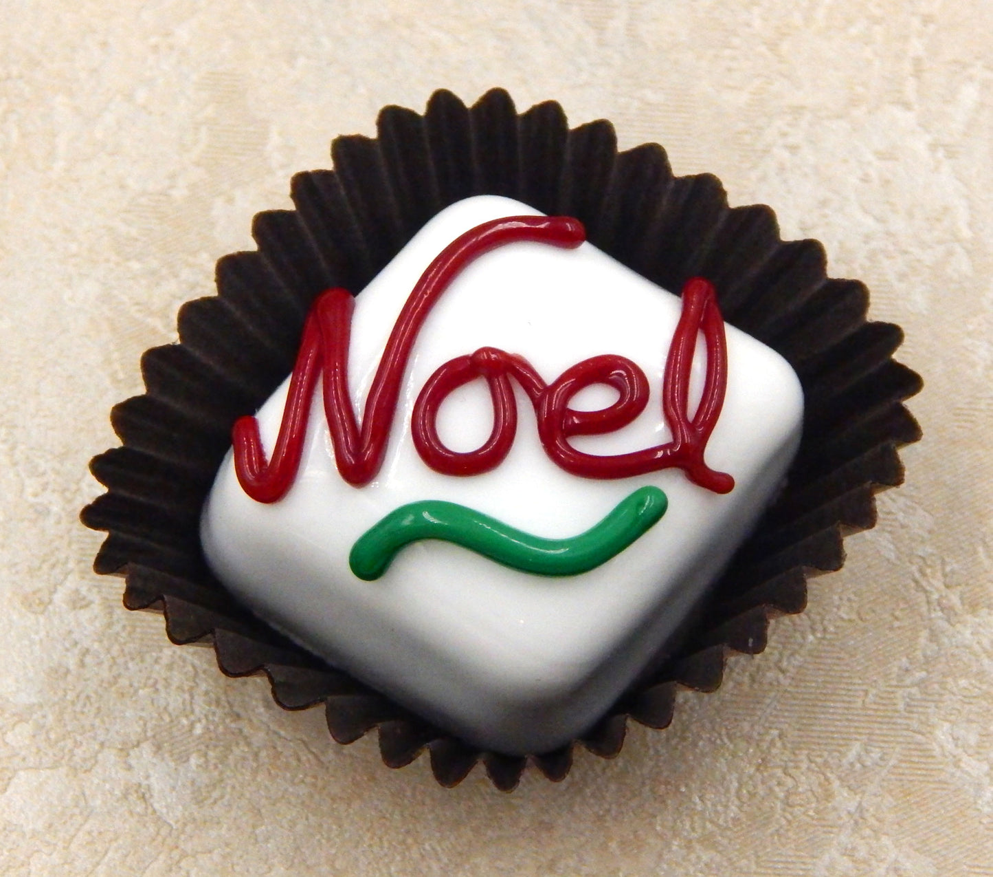 Chocolate with Christmas "Noel" (17-062+)