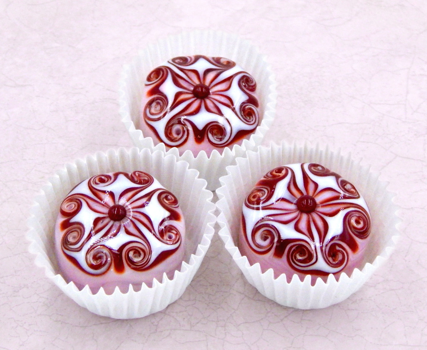 Strawberry, Cherry & White Chocolate Anemone (18-018SHW)