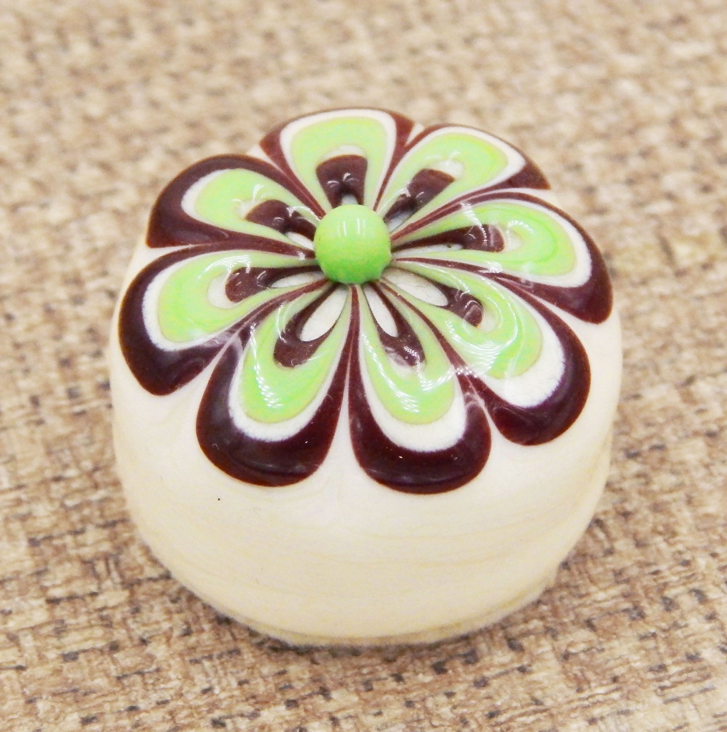 Vanilla Flower Treat (18-022VCM)