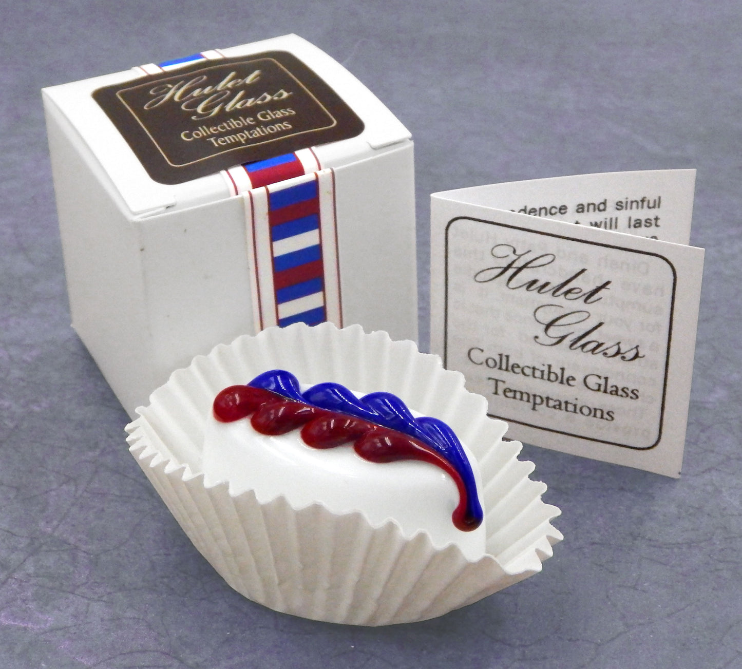 Patriotic Red, White & Blue Chocolate  Fern Design (18-049+)