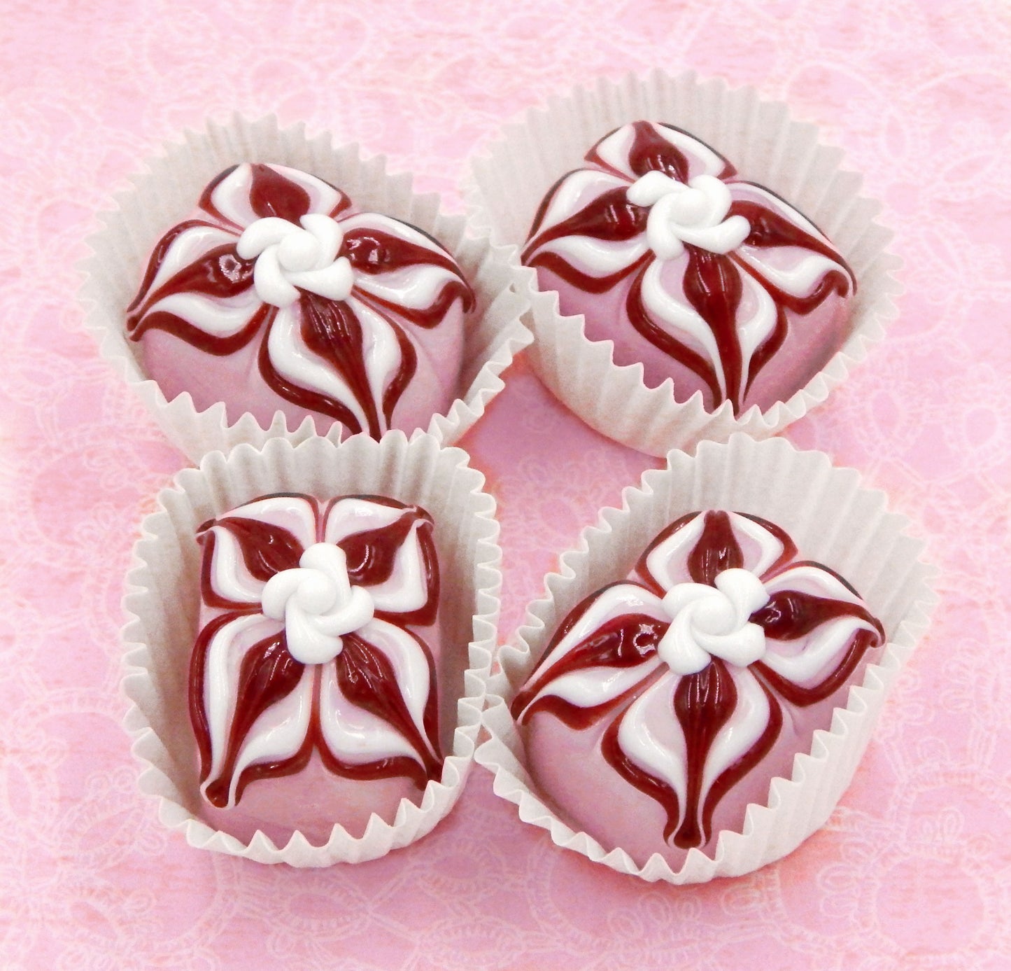 Strawberry, Cherry & White Sweet Treat (18-058+)