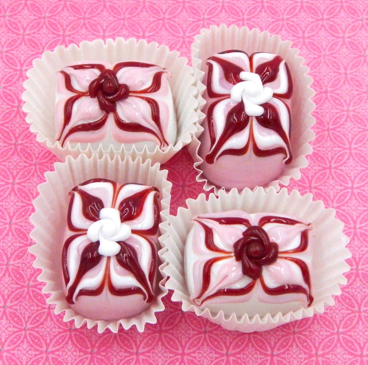 Strawberry, Cherry & White Sweet Treat (18-058+)