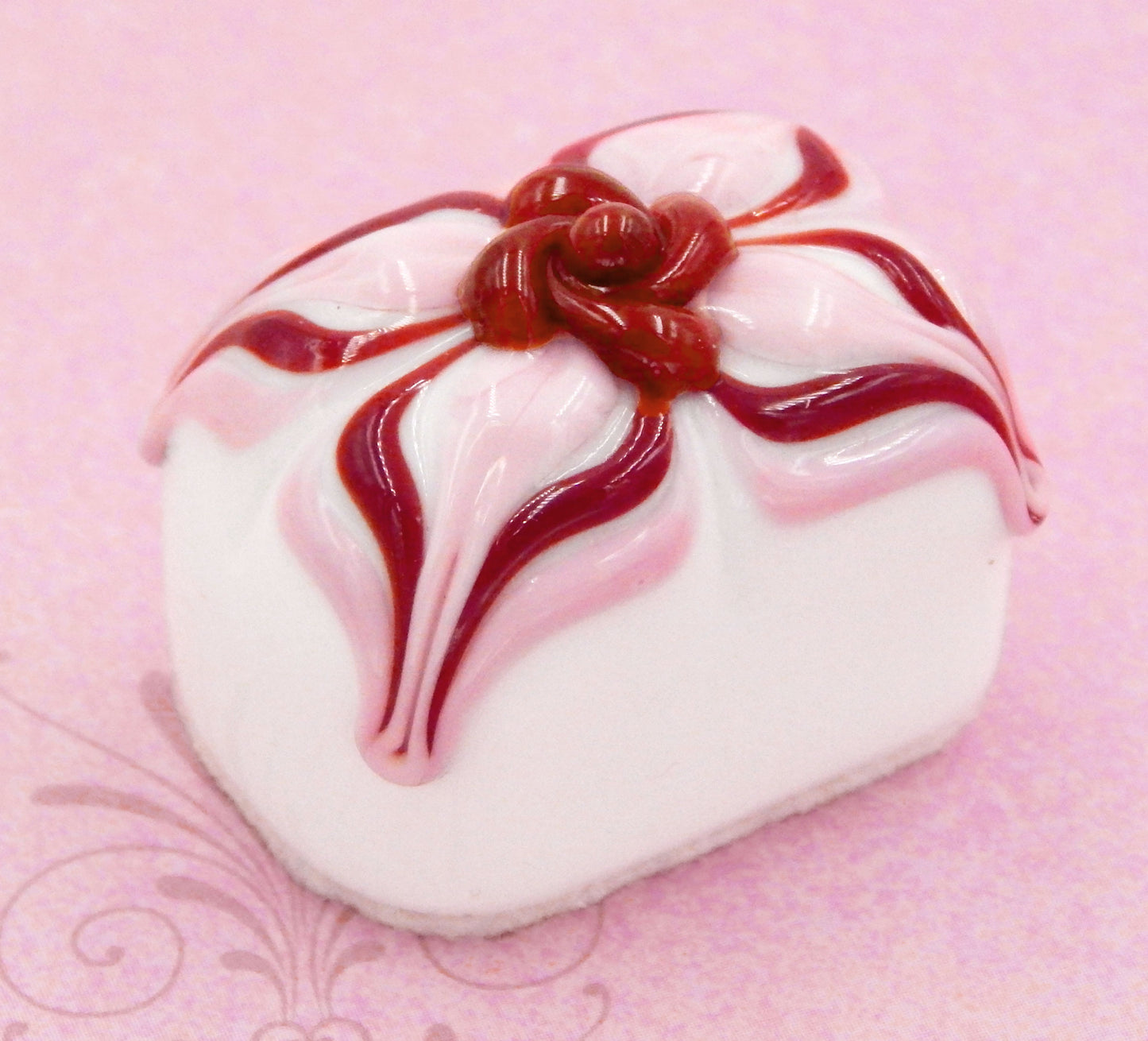 Strawberry, Cherry & White Sweet Treat (18-058+)