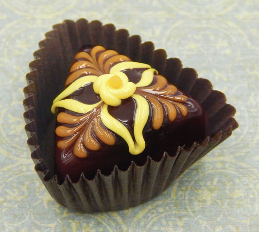 Chocolate, Mango & Lemon Triangle Treat (18-085CGL)