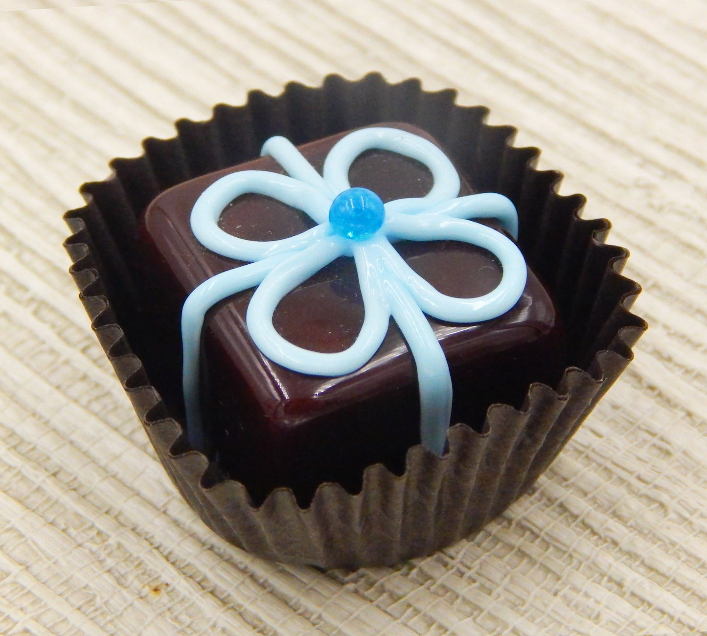 Chocolate Packages- Assorted Colors (19-044)