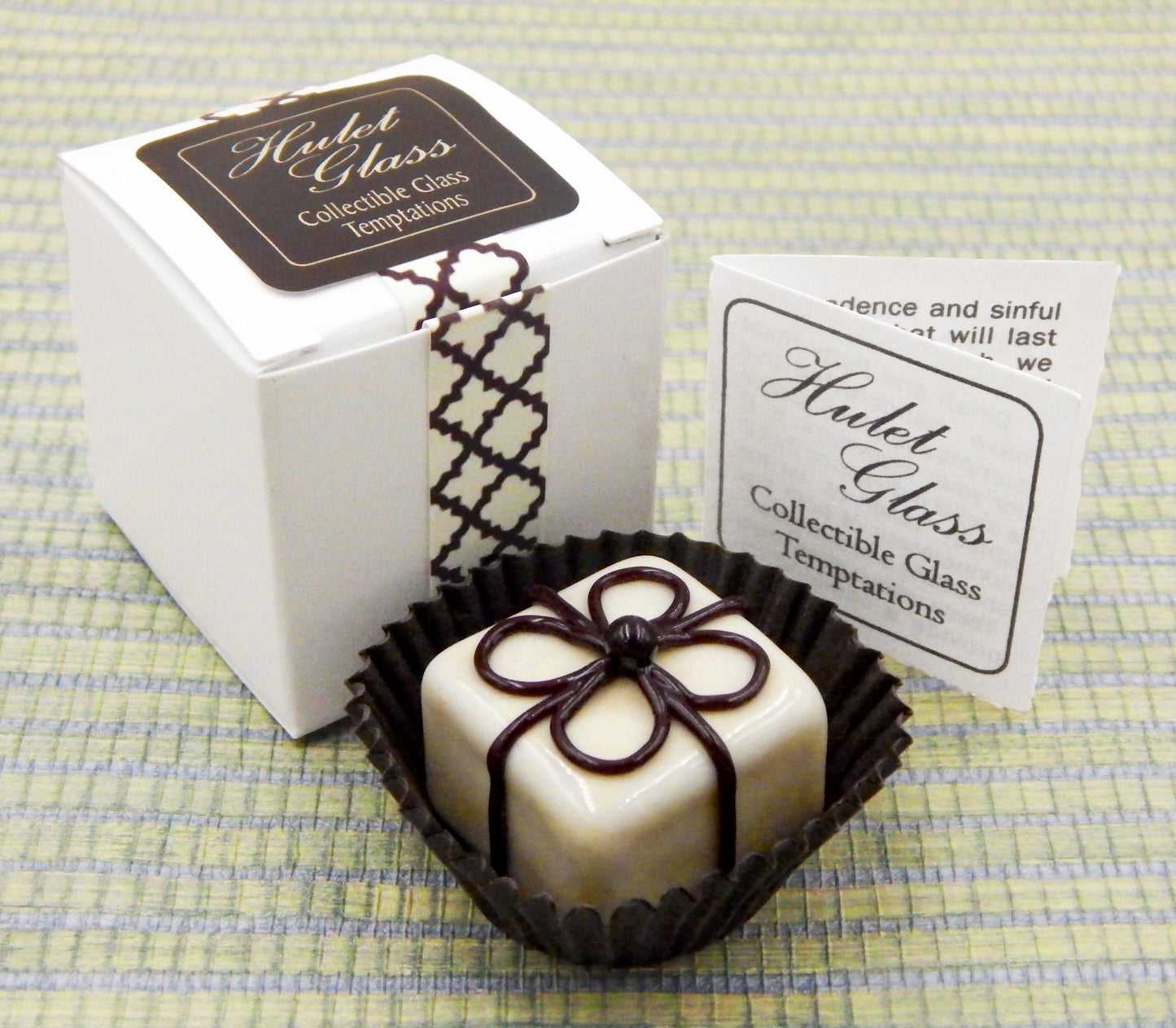 Chocolate Packages- Assorted Colors (19-044)