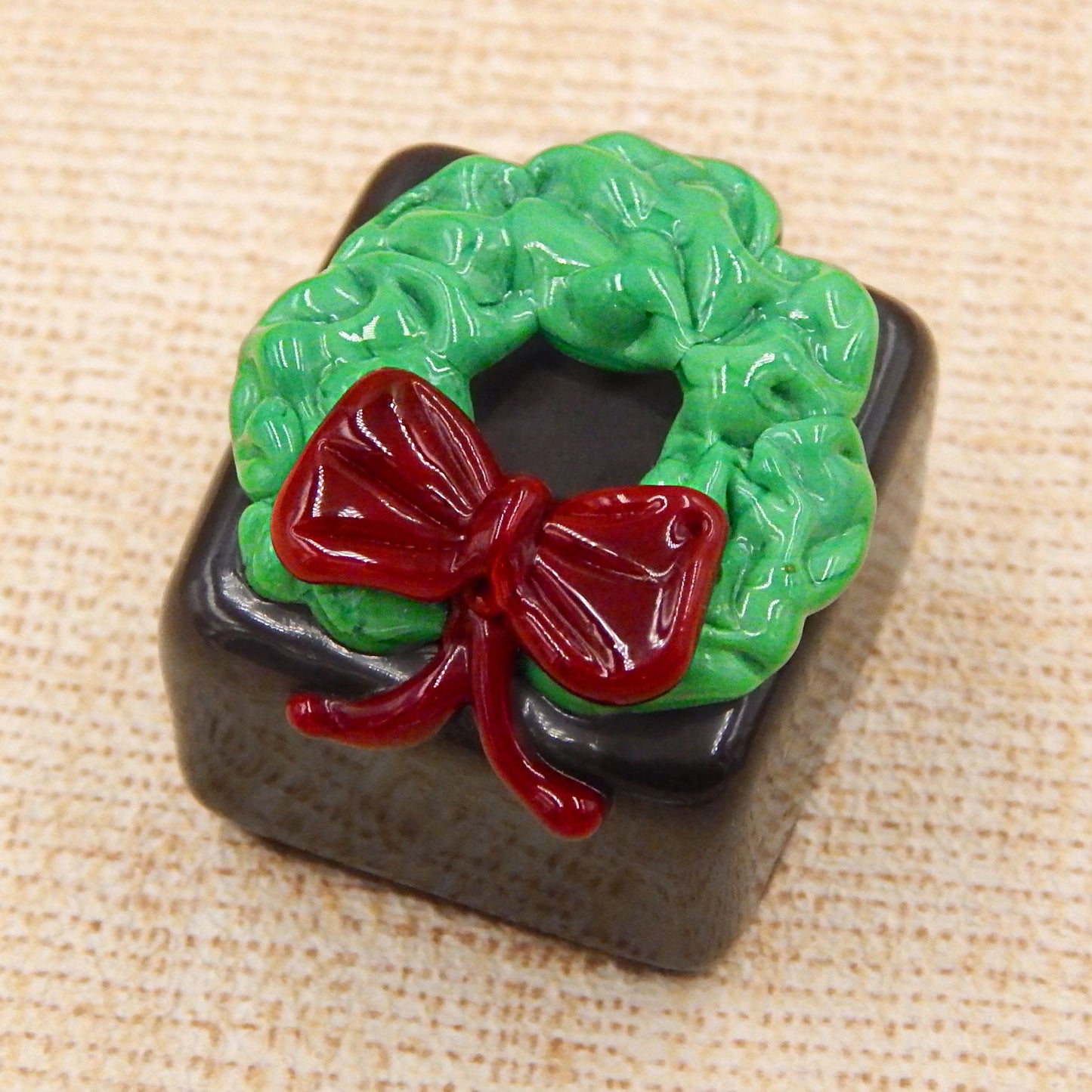 Christmas Wreath Chocolate (22-014+)