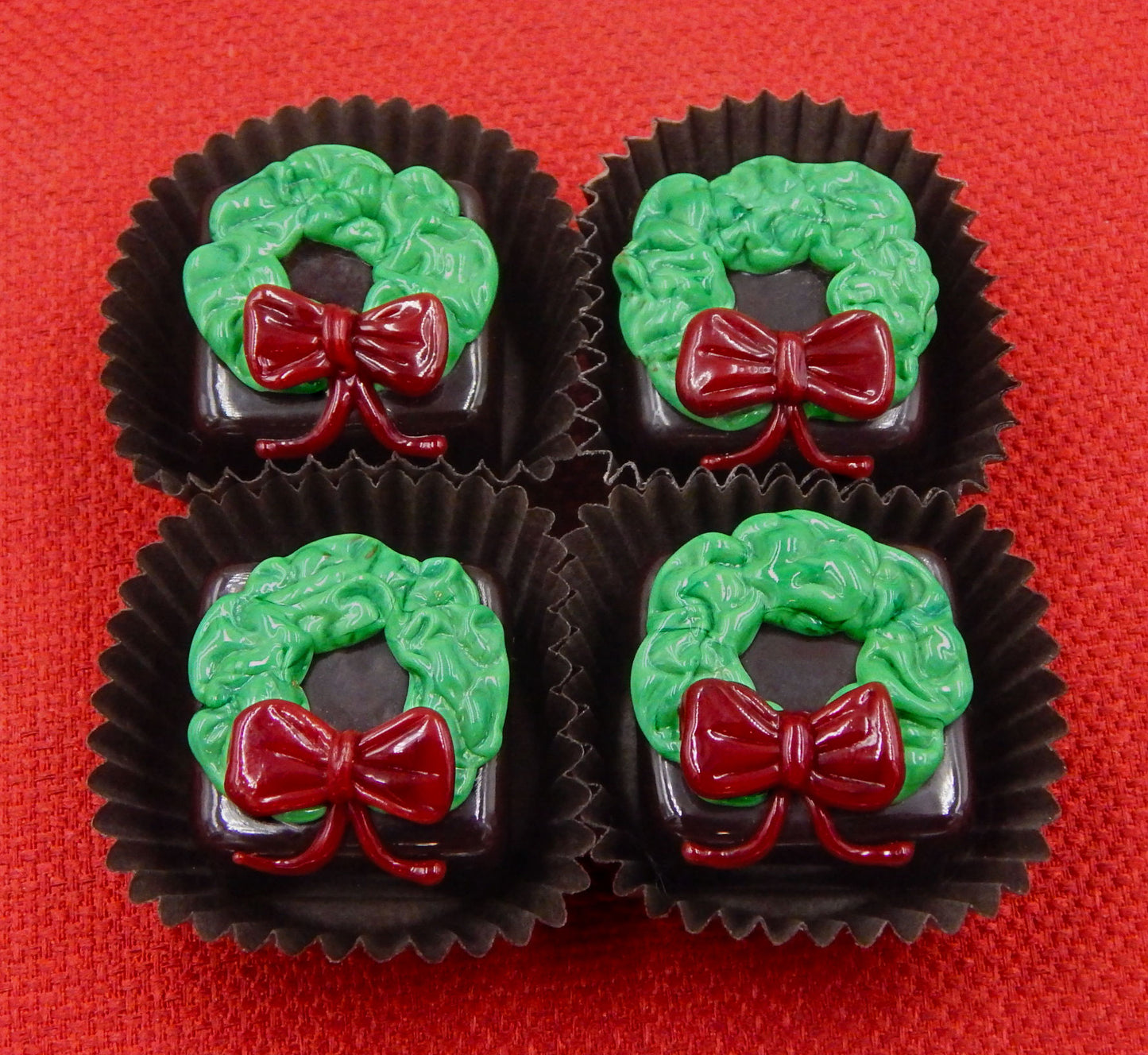Christmas Wreath Chocolate (22-014+)