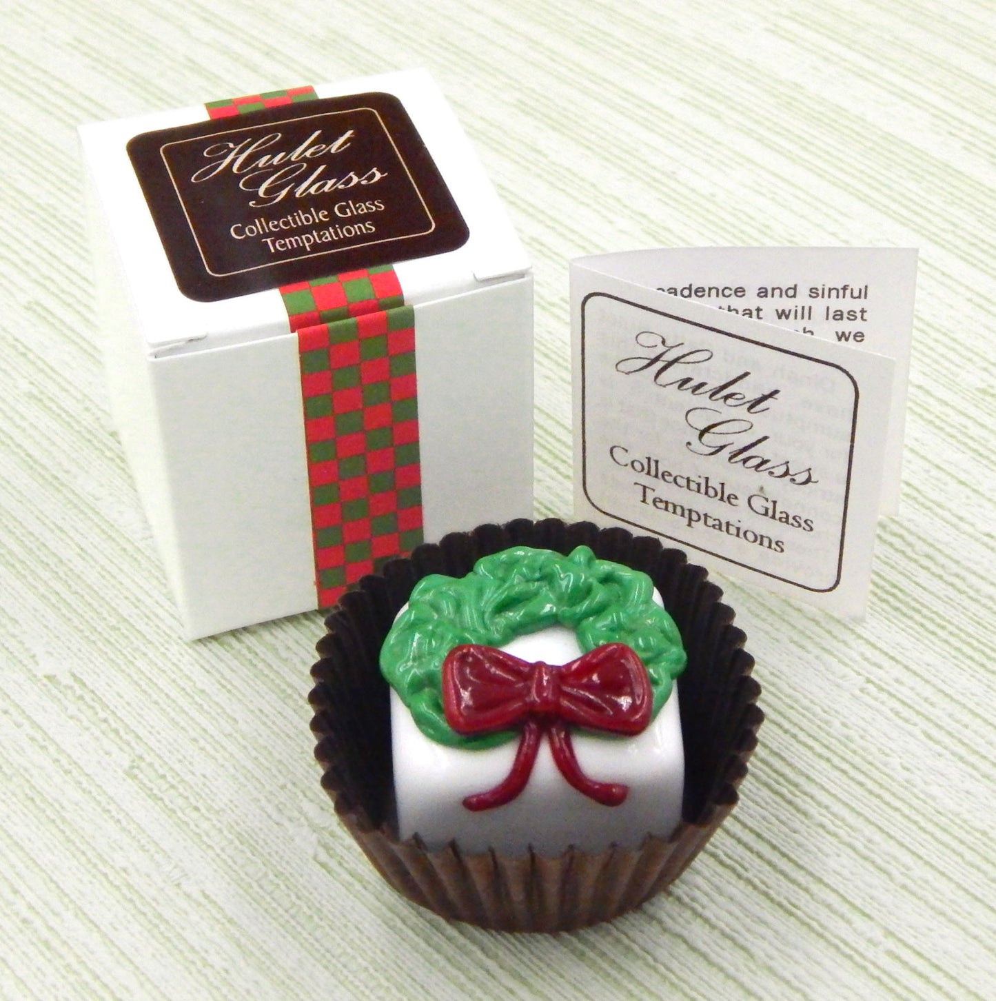Christmas Wreath Chocolate (22-014+)