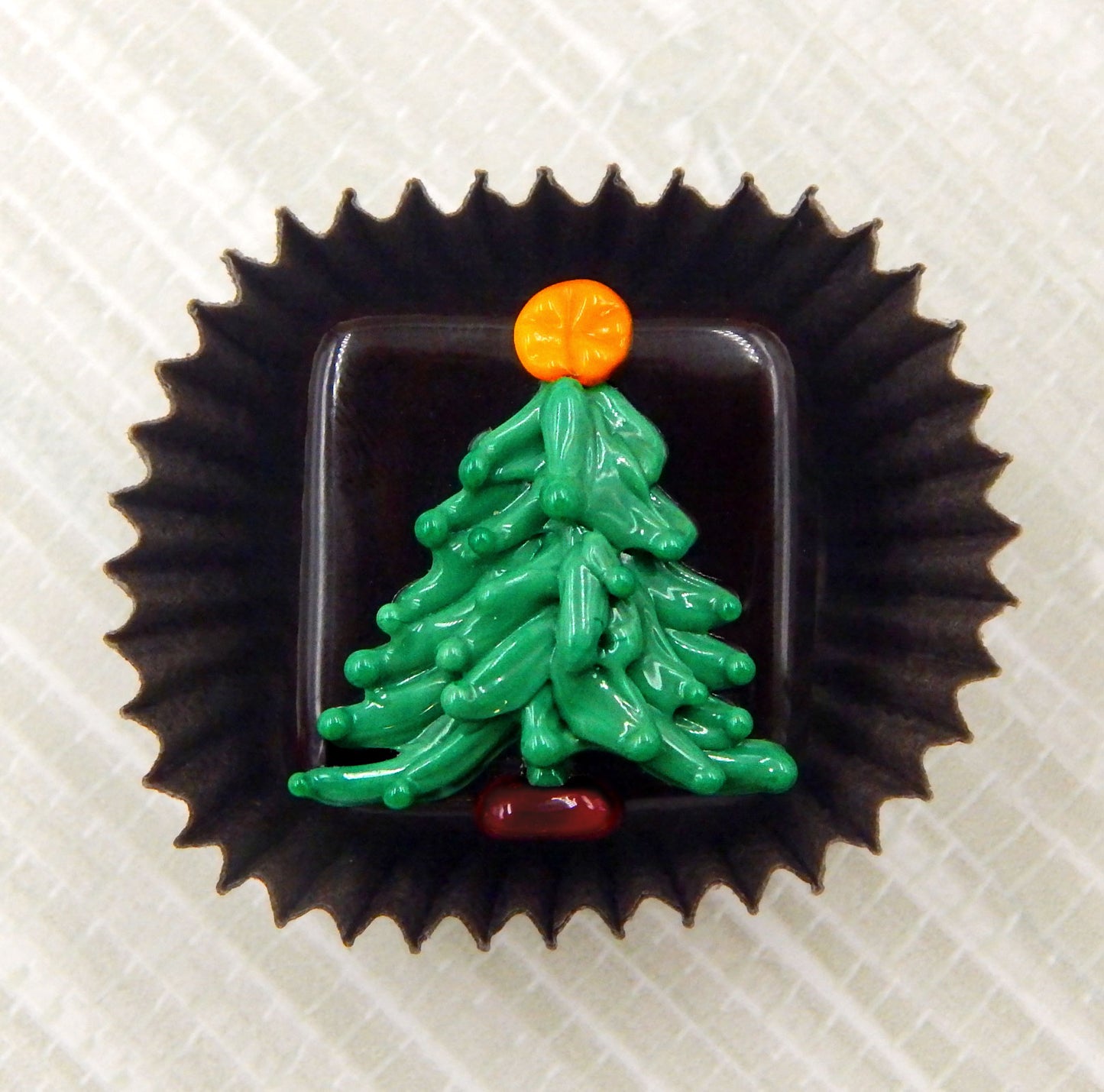 Christmas Tree Chocolate (22-034+)