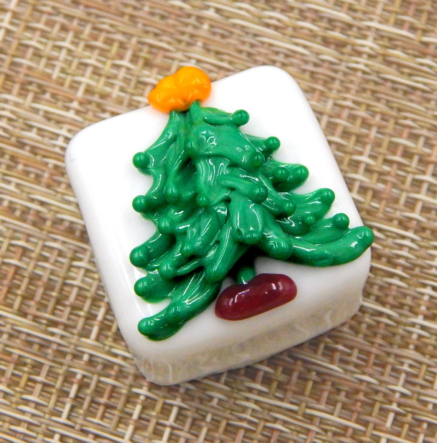 Christmas Tree Chocolate (22-034+)