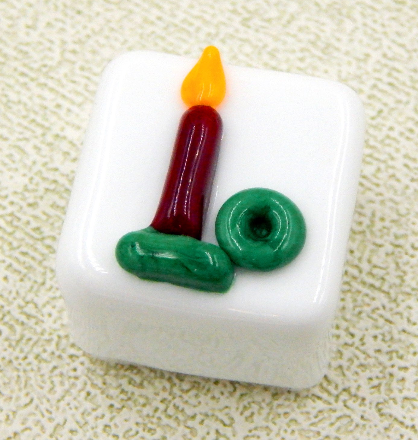 Christmas Candle Chocolate (22-044+)