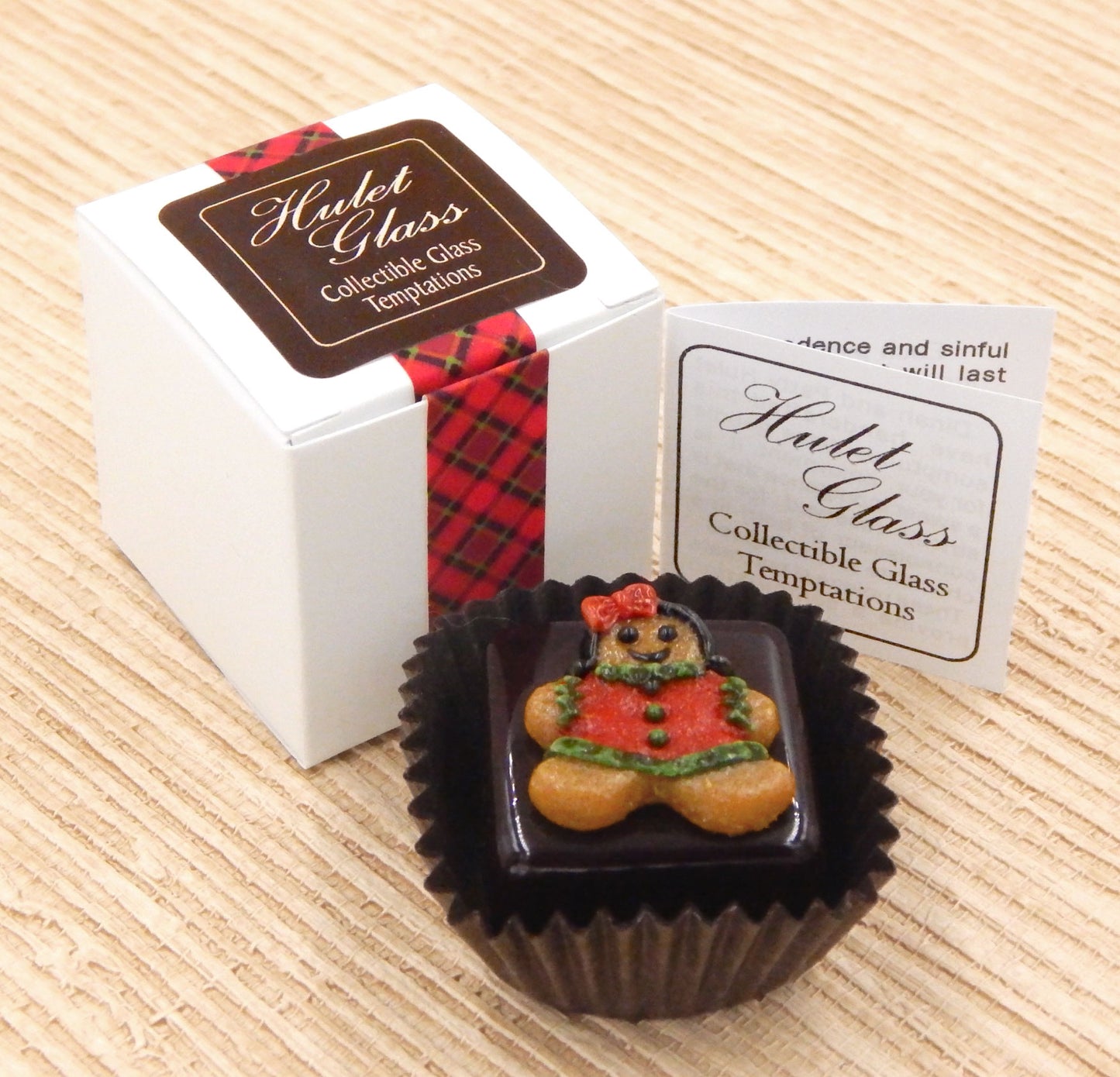 Christmas Gingerbread Girl Chocolate (22-065C)