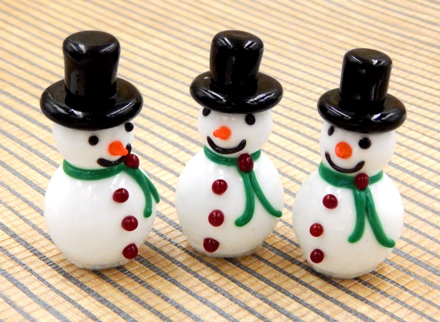 Christmas Snowman Chocolate (22-070W)