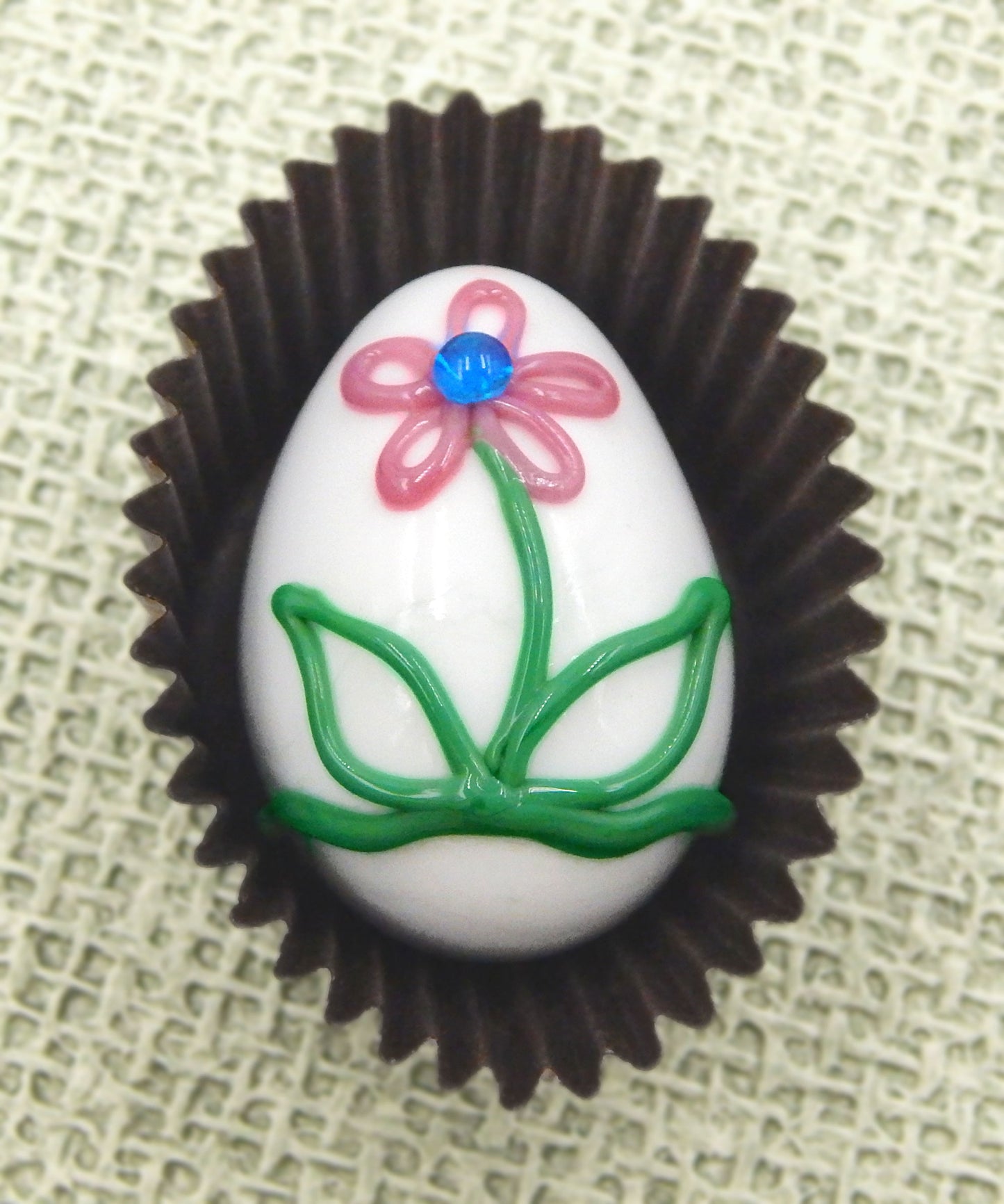 Decorated Easter Egg Chocolate with Flower (24-039+)