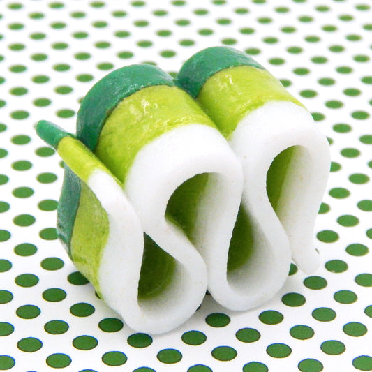 St. Patrick's Ribbon Candy Collectible Art Glass Treat (25-028NPW)