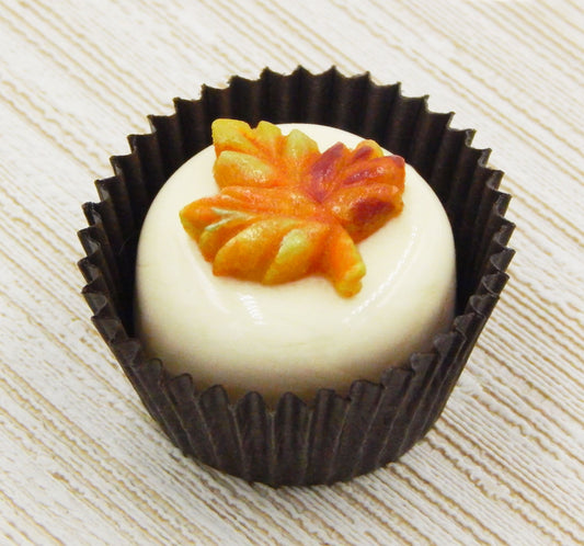 Autumn Leaf on Vanilla (25-321V)