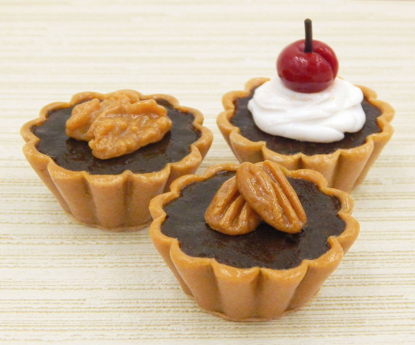 Walnut Tartlet (31-118)