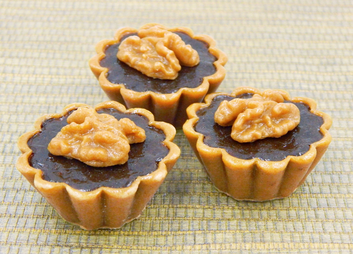 Walnut Tartlet (31-118)