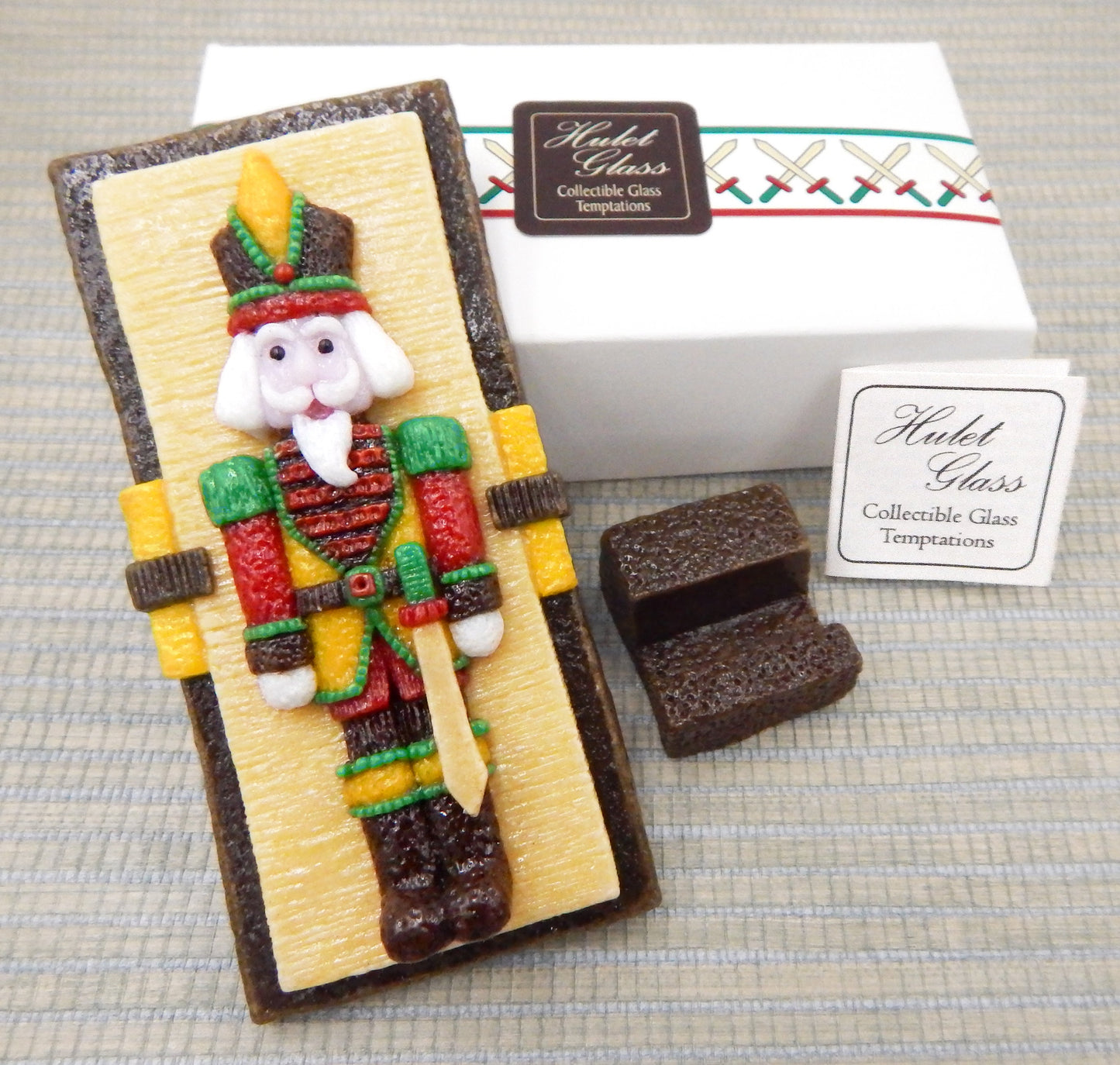 Nutcracker Swordsman Collectible Glass Christmas Cookie Treat (78-301)
