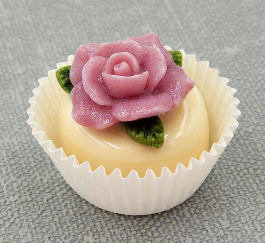Pink Rose on Vanilla (81-117V)