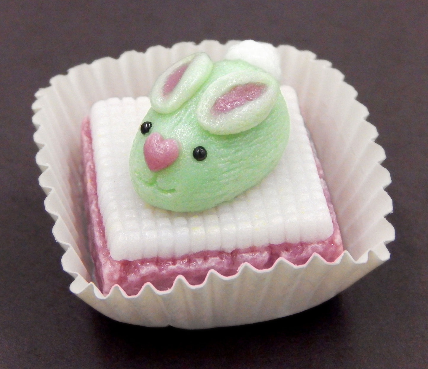 Bunny Rabbit on Petit Four (83-100+) - Assorted Colors