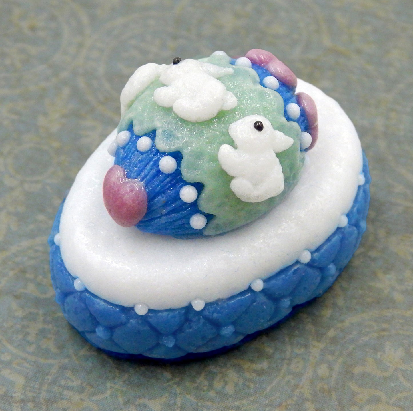 Bunny Rabbit Easter Egg Petit Four (84-101)