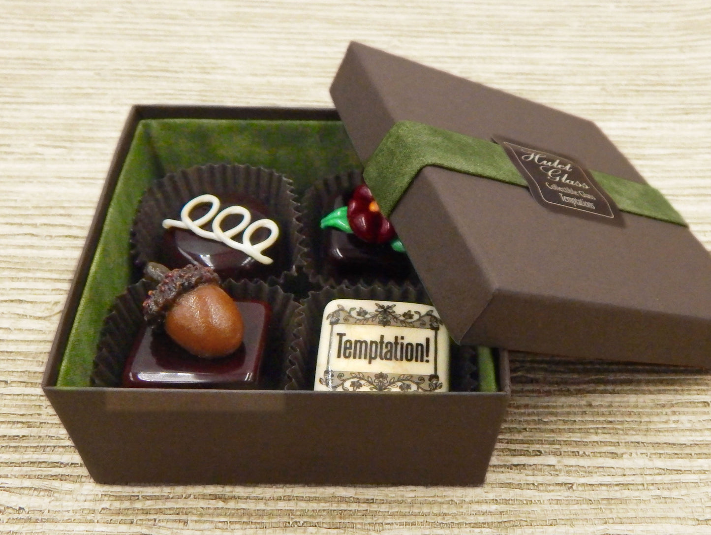Empty Box for 4 to 6 Art Glass Chocolates - Dark Green (BxERG4)