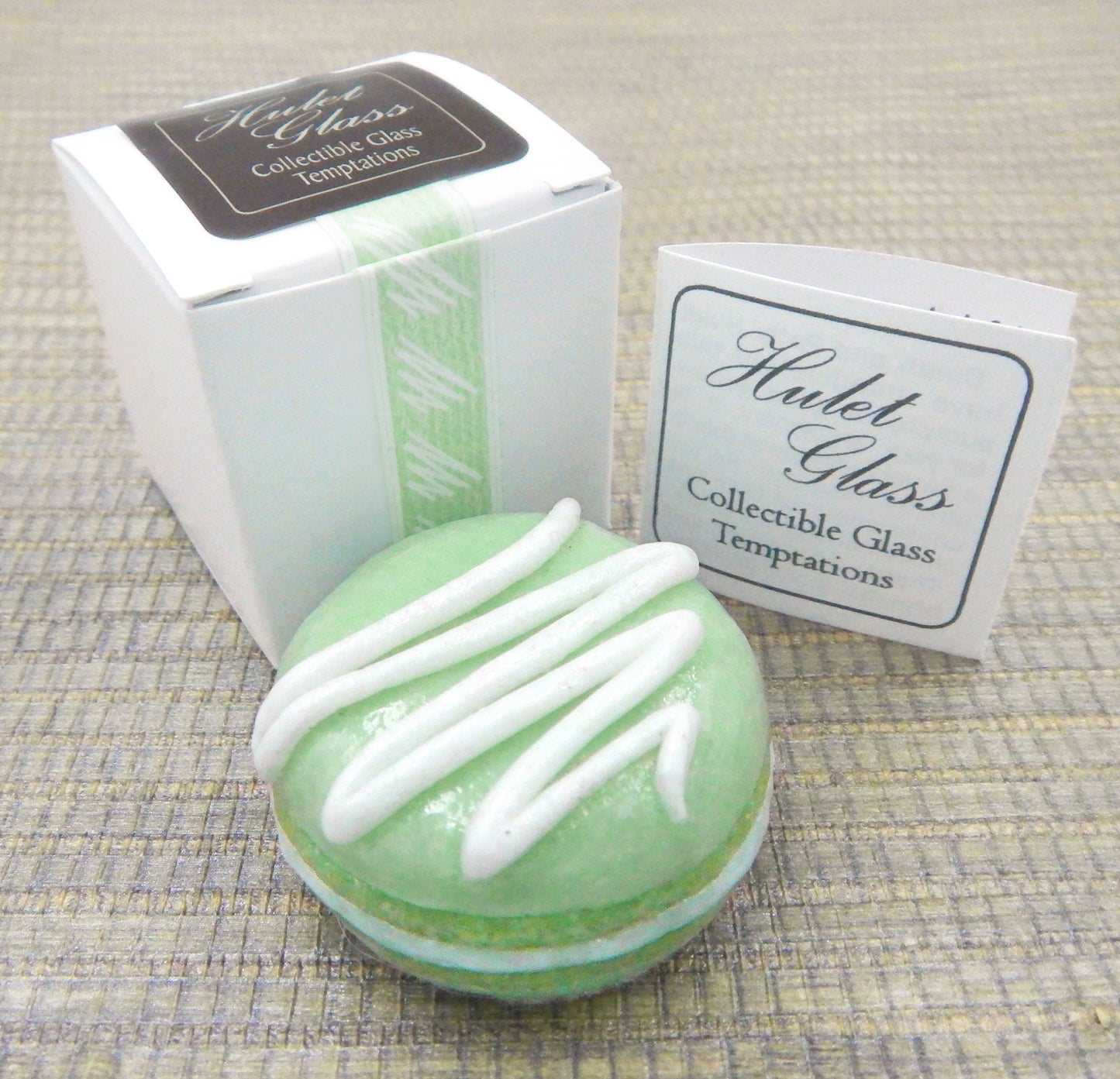 Cool Mint Macaron (MAC11-070+)