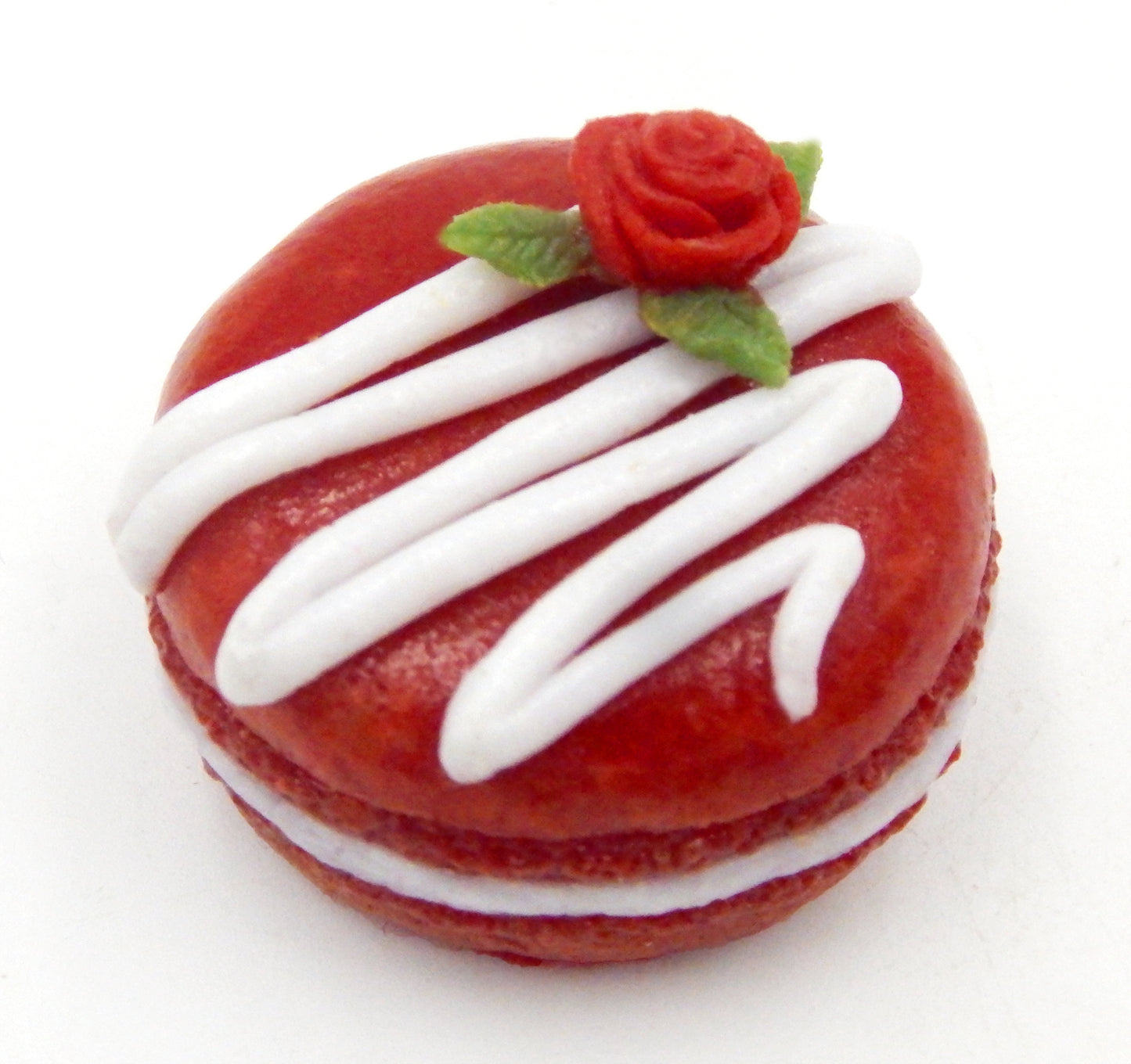 Red Velvet Macaron (MAC11-110+)
