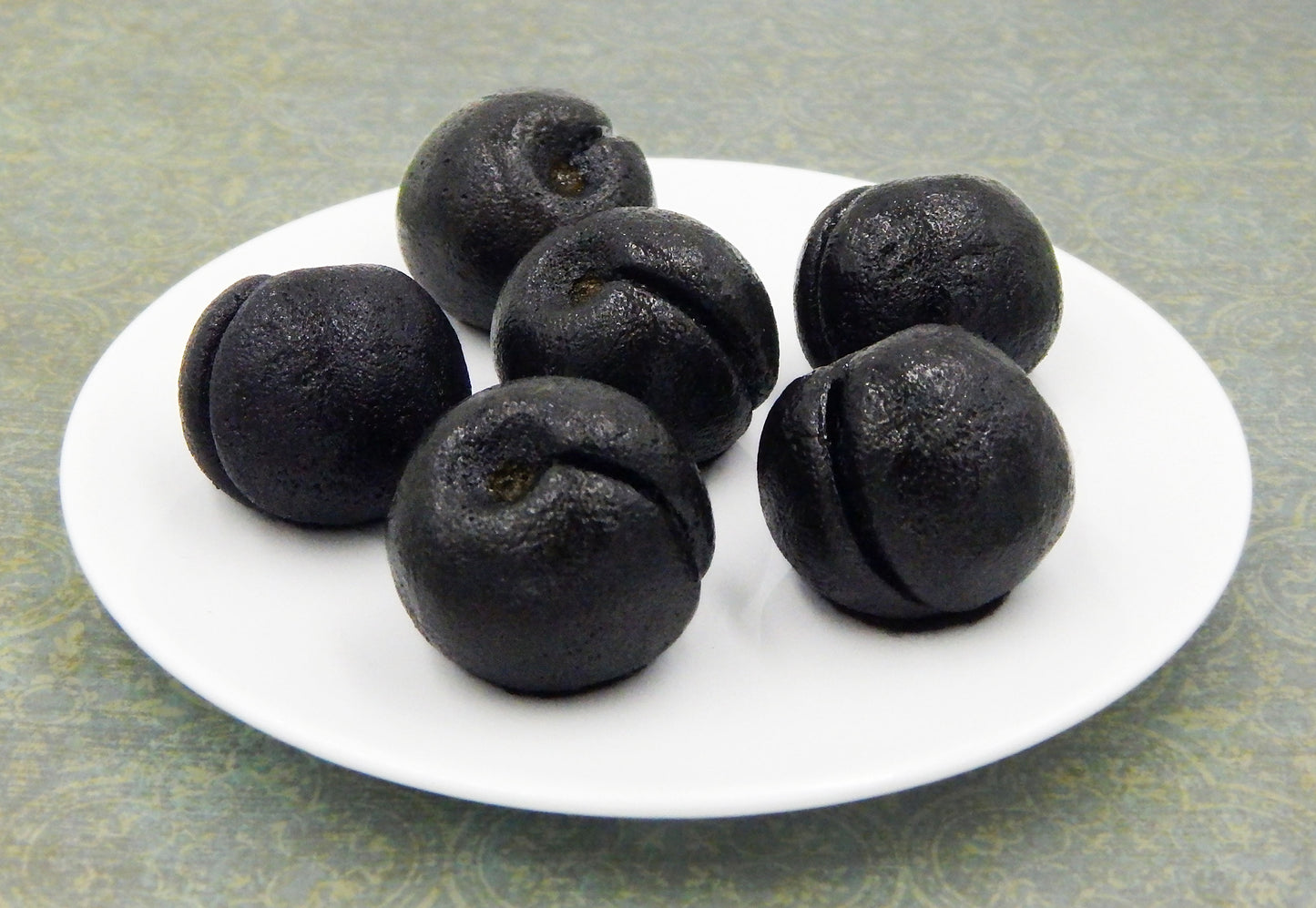 Black Plum (MP14-111)