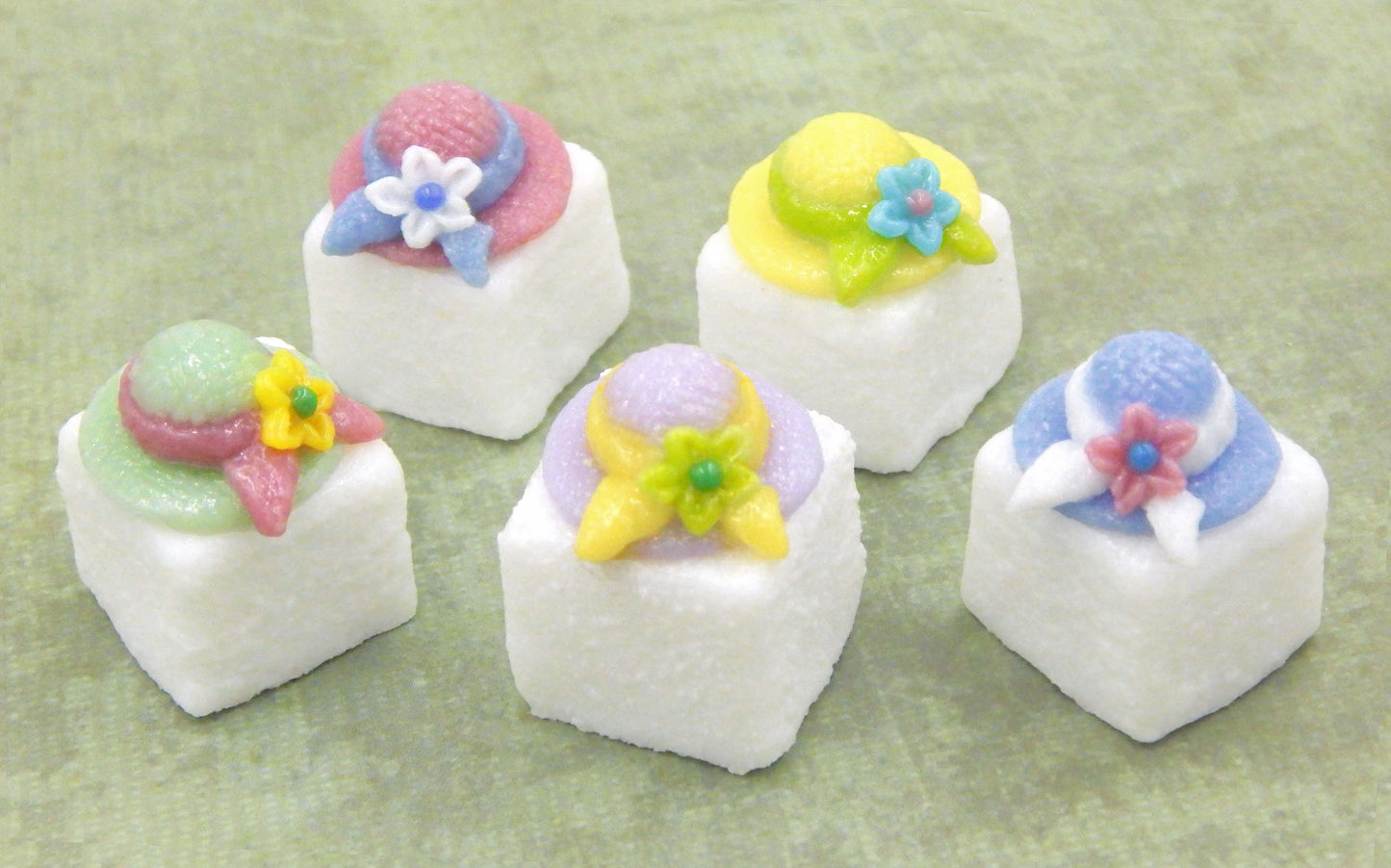 Easter/Spring Glass Sugar Cubes - Assorted Designs (SC21-100+)