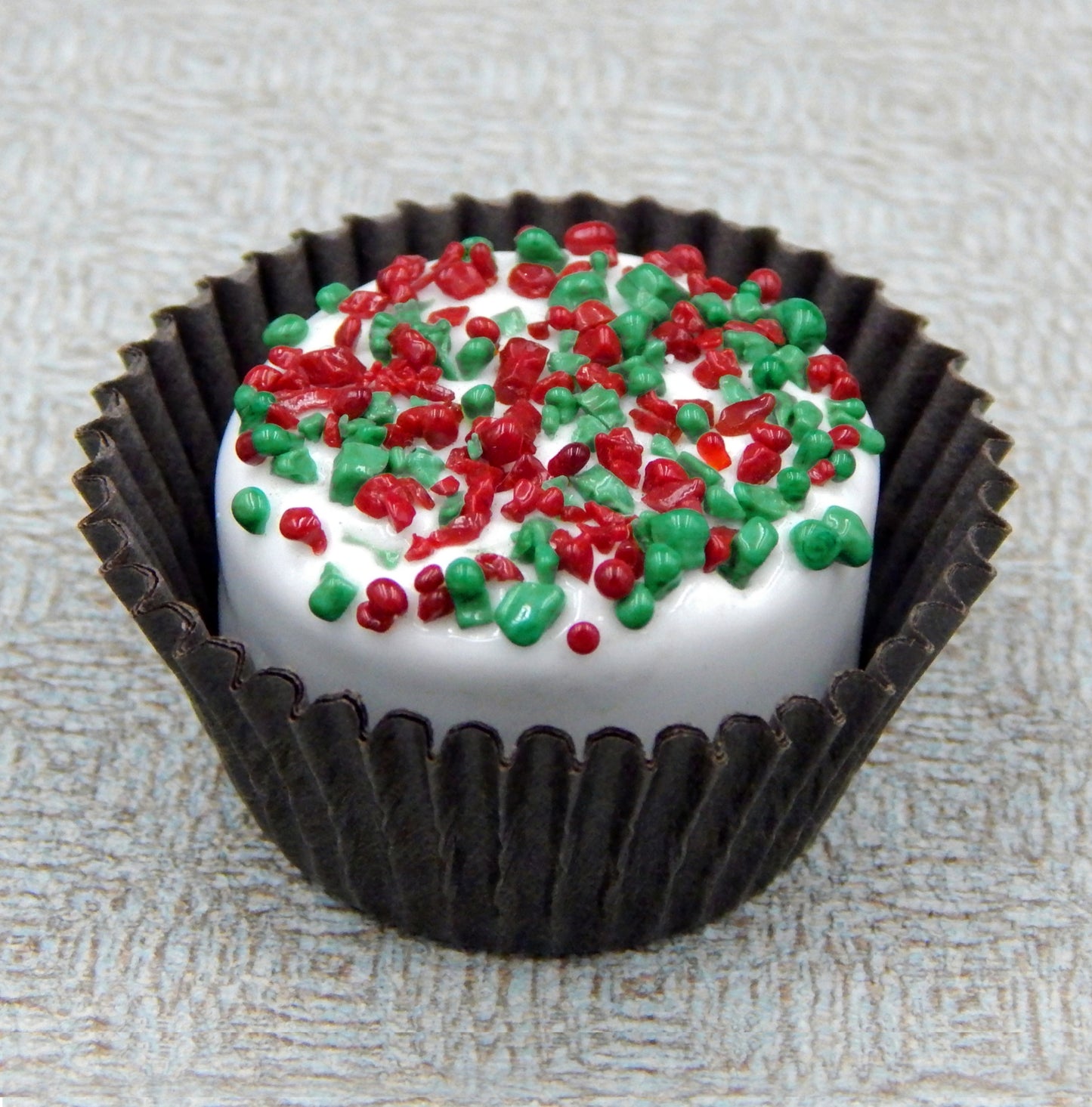 Christmas Chocolate with Red & Green Sprinkles (12-121Xmas+)