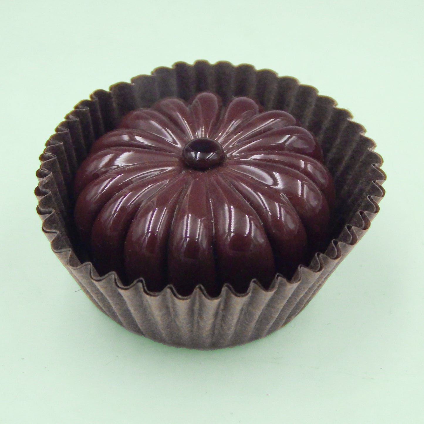 Art Glass Button Chocolate (13-027C)