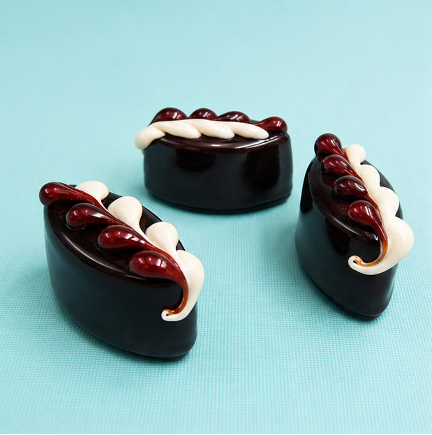 Chocolate with Caramel & Vanilla Fern Design