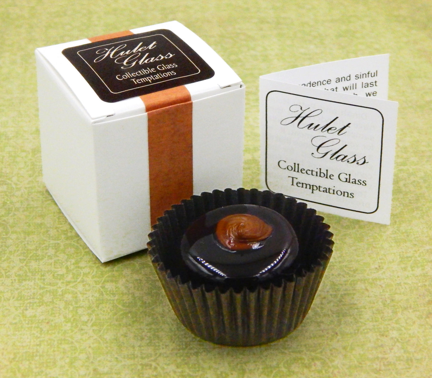Chocolate with Caramel Dollop (11-081CA)