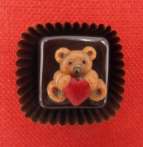 Teddy Bear with Heart Chocolate (14-062C)