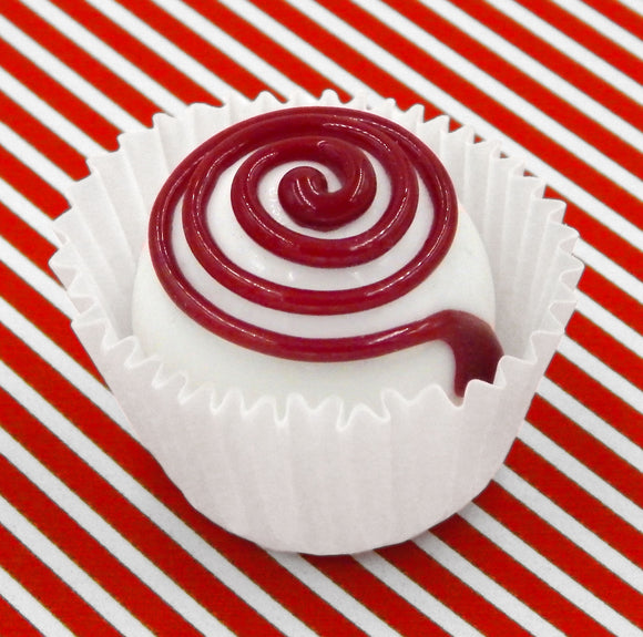 White Chocolate Treat with Cherry Spiral (16-047WH)