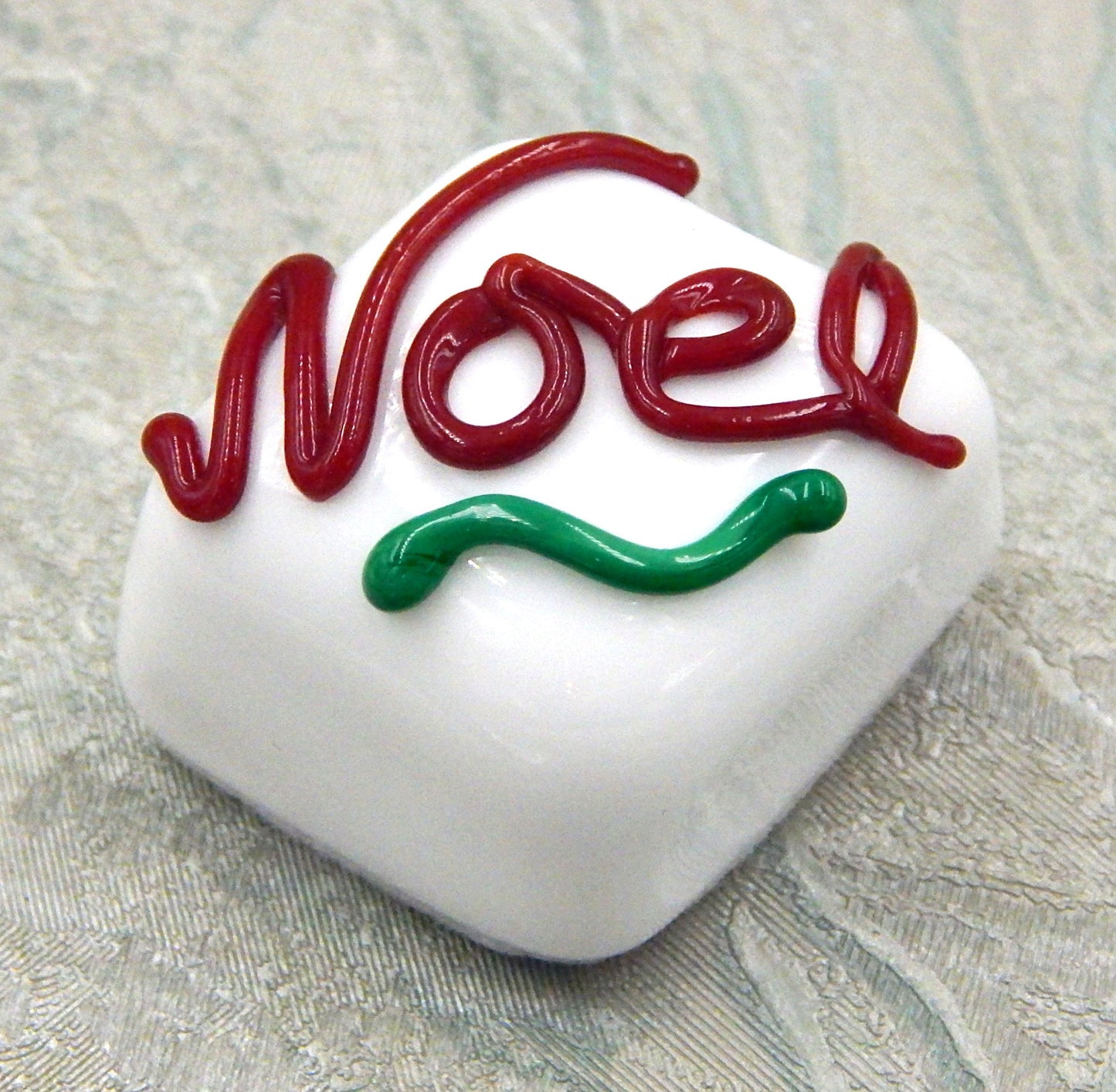 Chocolate with Christmas "Noel" (17-062+)