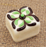 Vanilla Treat with Chocolate & Mint Design (18-060VCM)