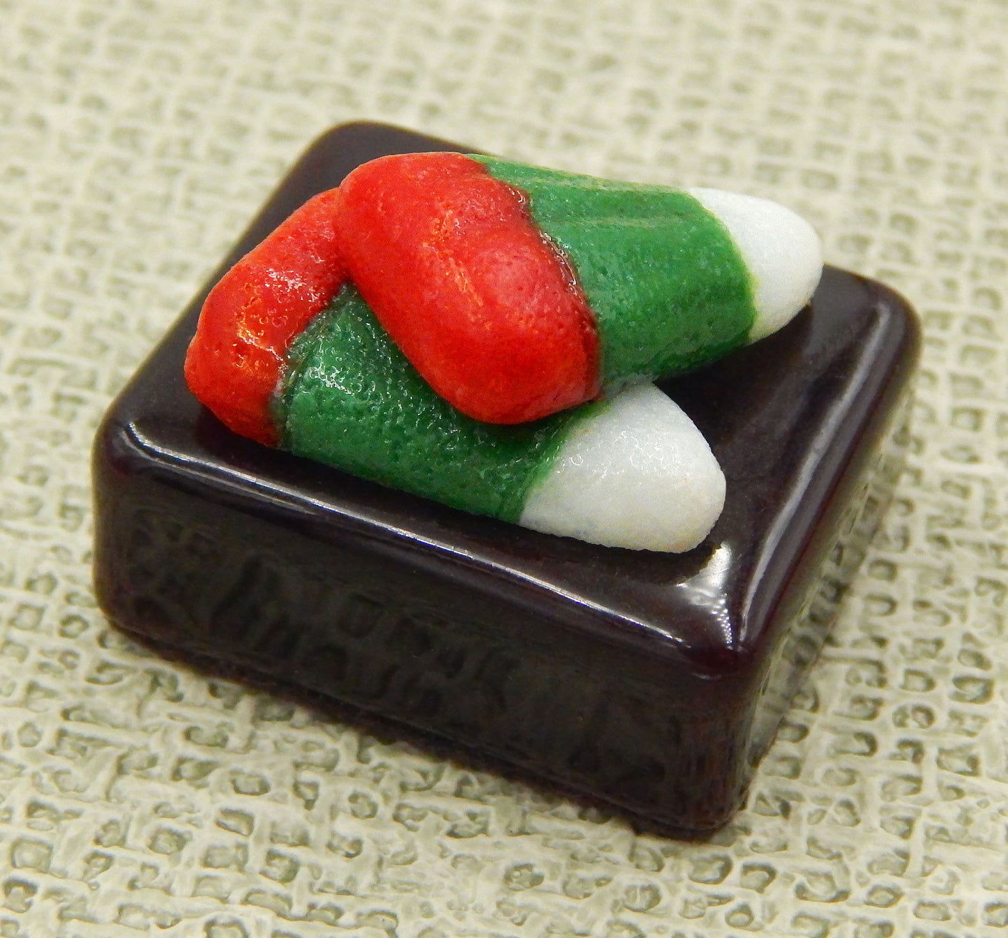 Christmas Candy Corn Collectible Art Glass Chocolate Treat (25-030CHN)