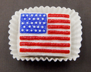 White Chocolate Patriotic American Flag Treat (26-121W)