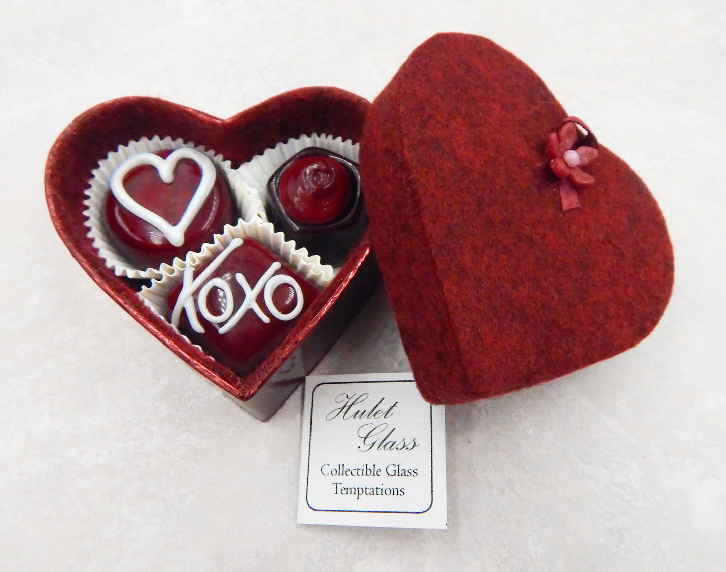 Empty Deep Red Heart Box for 3 Art Glass Chocolates (BxEHR3)