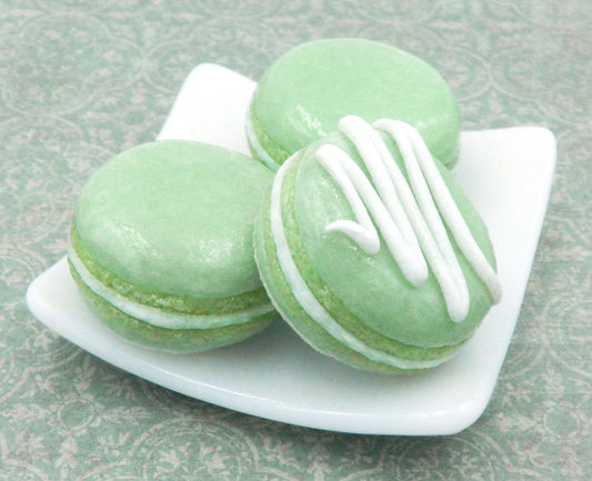 Cool Mint Macaron (MAC11-070+)