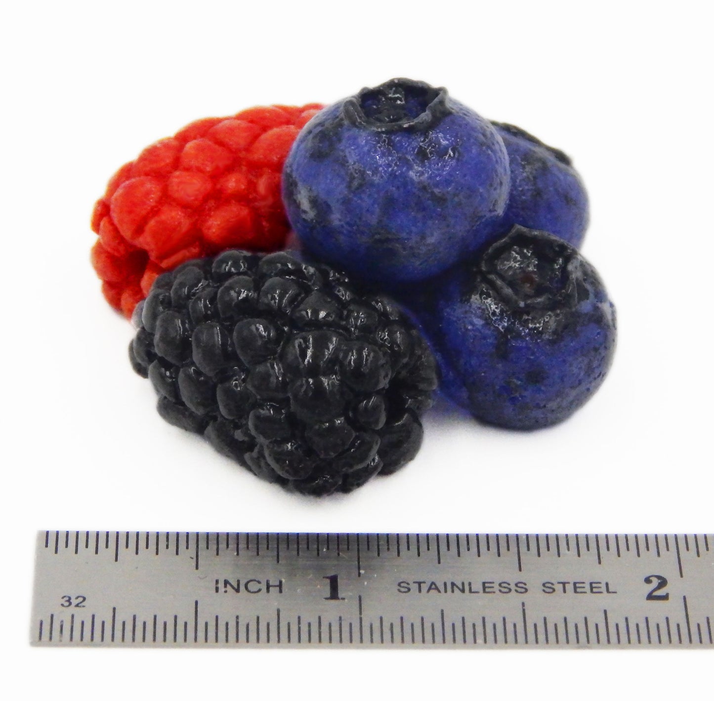 Mixed 3 Berry Cluster (MP14-161)